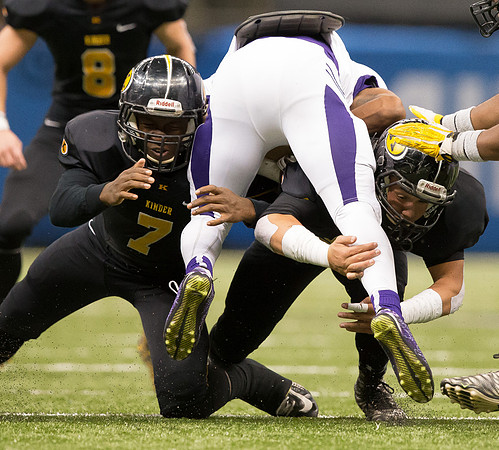 sprh.1211.kinder.vs.mangham.1st.half-4