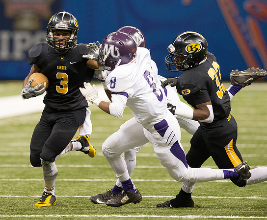 sprh.1211.kinder.vs.mangham.1st.half-3