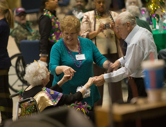 nwrh.0120.krewe.of.golden.years-2