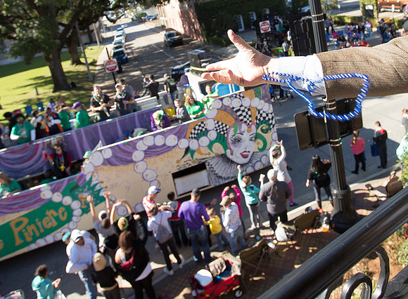 nwrh.0207.mardi.gras.childrens.parade-3