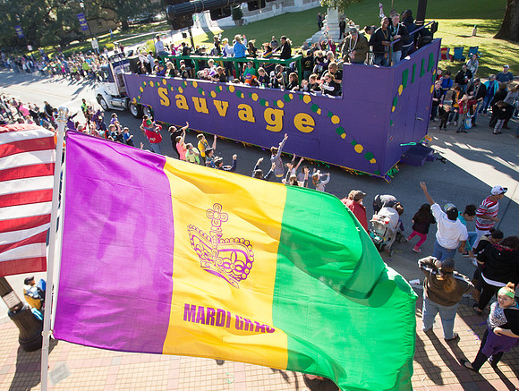nwrh.0207.mardi.gras.childrens.parade-8