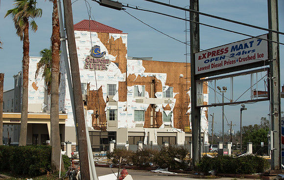 nwrh.0831.hurricane.laura-3
