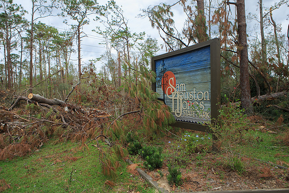 nwkm.0917.Hurricane.Laura.SHJSPark-1
