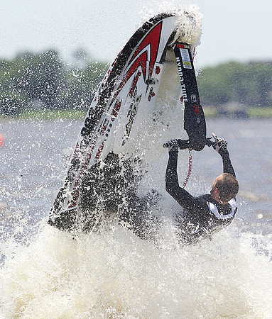 nwrh.0504.freestyle.jetski 004