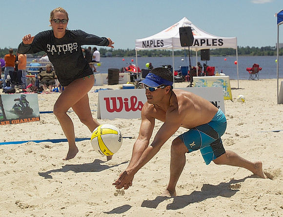 nwrh.0505.contraband.beach.events 013