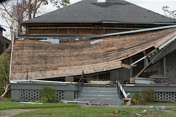 nwrh.0902.hurricane.laura-11