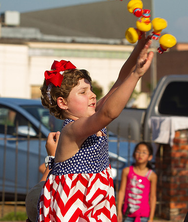 nwkm.70414.RedWhiteBlueYouParade-3