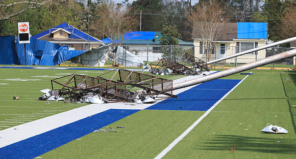 nwkm.0909.Hurricane.Laura.recovery-23
