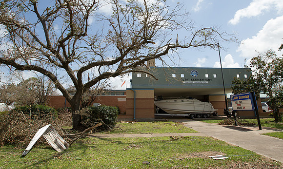 nwrh.0831.hurricane.laura-13