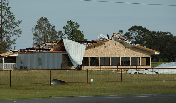 nwrh.0831.hurricane.laura-2
