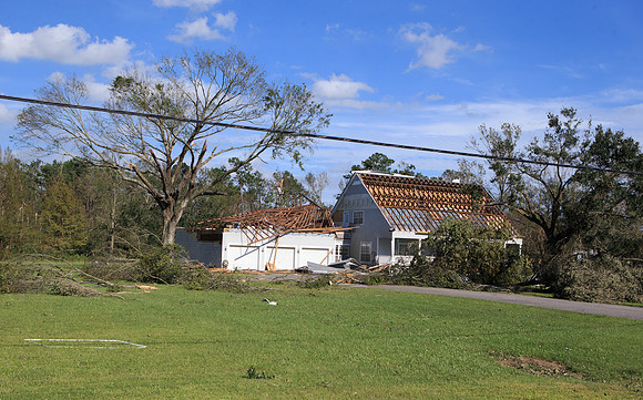 nwkm.Hurricane.Laura-2